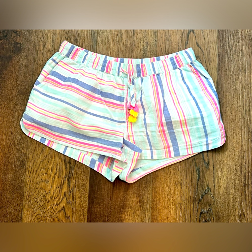Women’s Linen Shorts